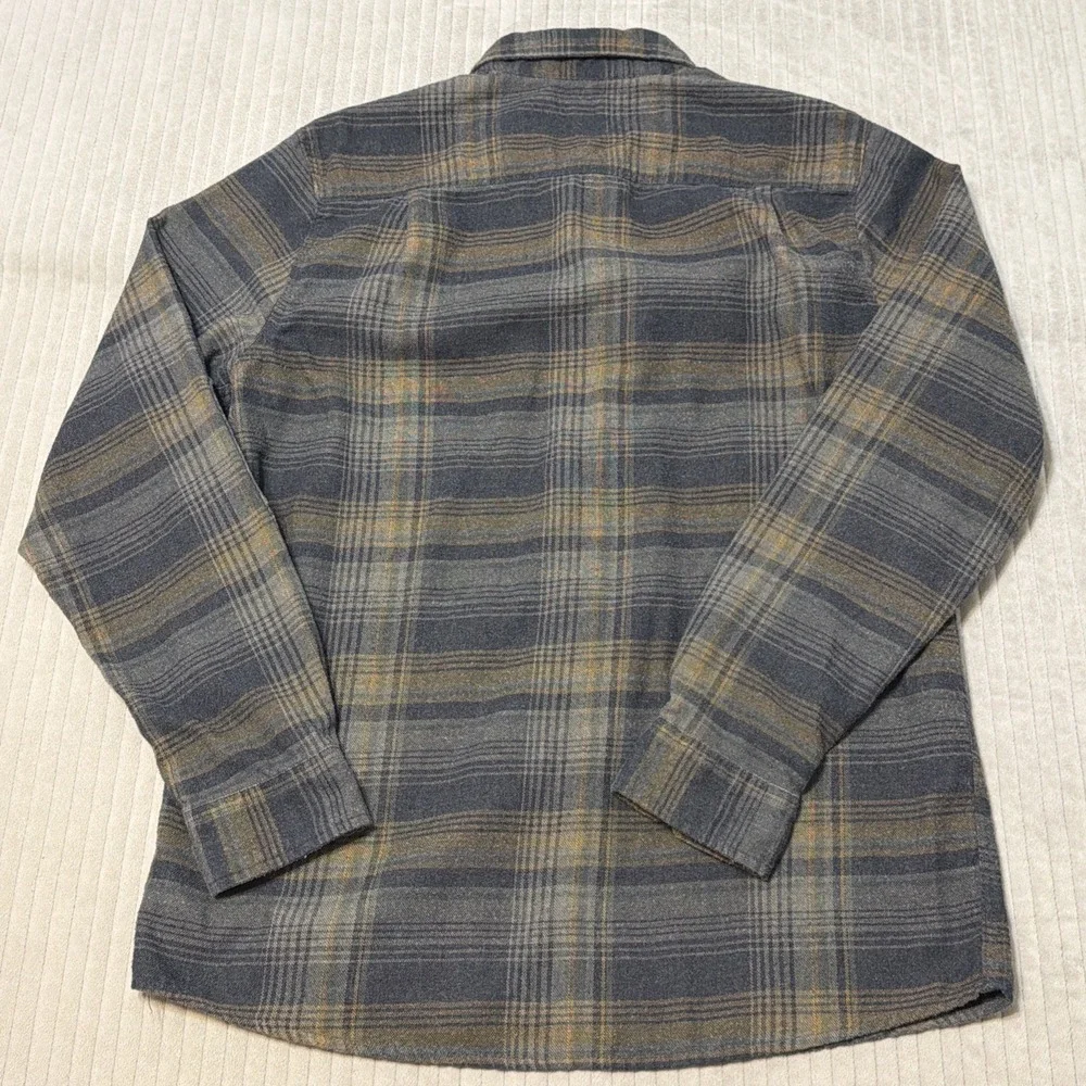 Roark Flannel Shirt Men Medium Classic Fit Snap Button Flap Pockets Patches